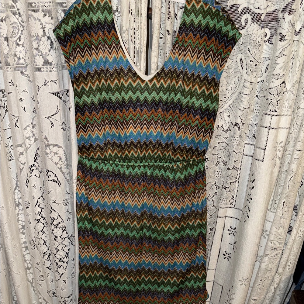 Vibrant‎ Chevron AGB Dress